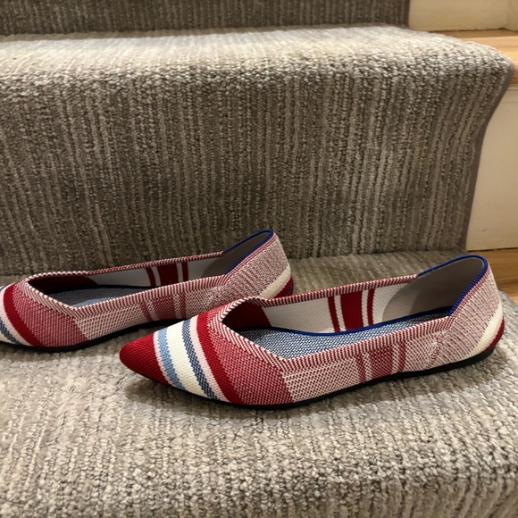 RARE Rothy’s varsity stripe points - Picture 2 of 5